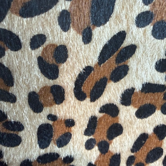 AKIRA Leopard Print Shoulder Bag with Red Accents - Picture 8 of 8